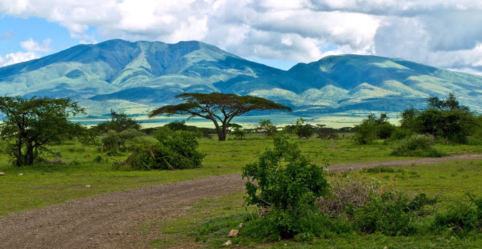 Mountains_of_the_Serengeti