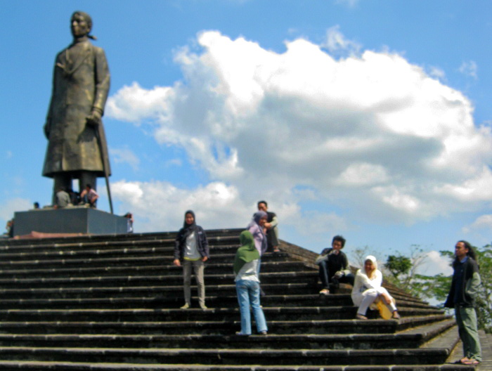 Monumen Jendral Sudirman Pacitan